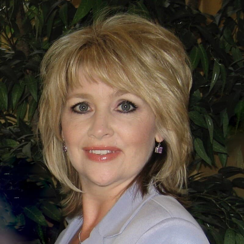 Karen Nicholson